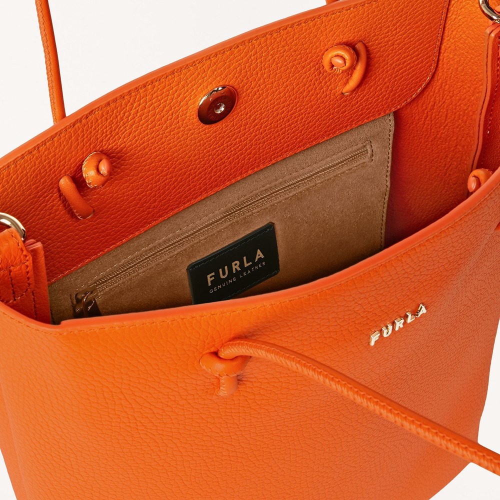 Women's Furla Essential Handbags Orange | 4392-RAIHE