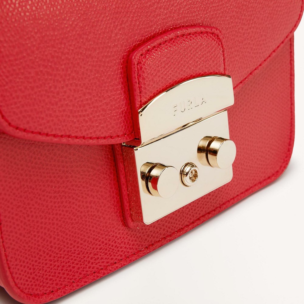 Women's Furla Metropolis Crossbody Bags Red | 9853-YBIUE